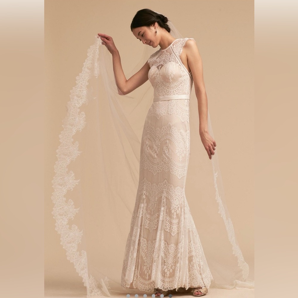 Anthropologie Catherine Deane Lace Sheath Wedding Dress in Ivory size 6